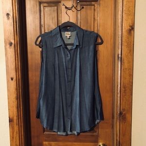 Super Comfy Demin colored Button Down Tank